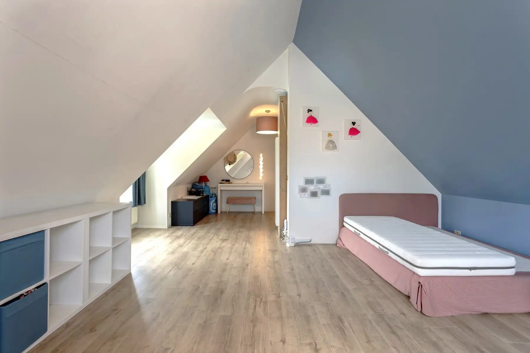 Ruime, gerenoveerde, energiezuinige villa met zwembad foto 21
