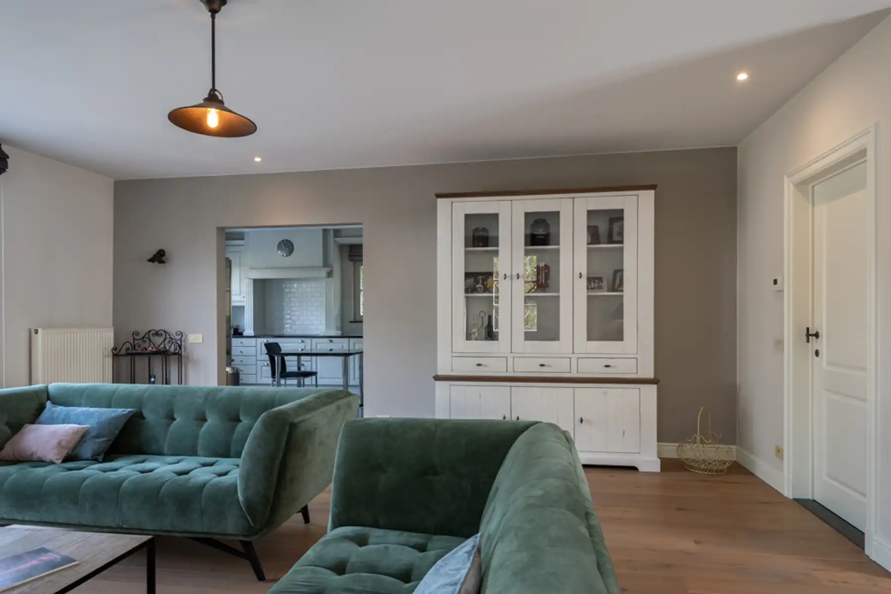 KARAKTERVOLLE PASTORIJWONING MET BIJGEBOUW foto 6