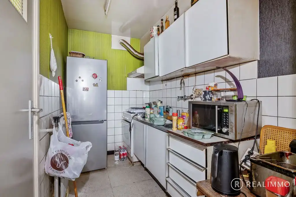 Centraal gelegen verhuurder 2-slaapkamerappartement foto 6