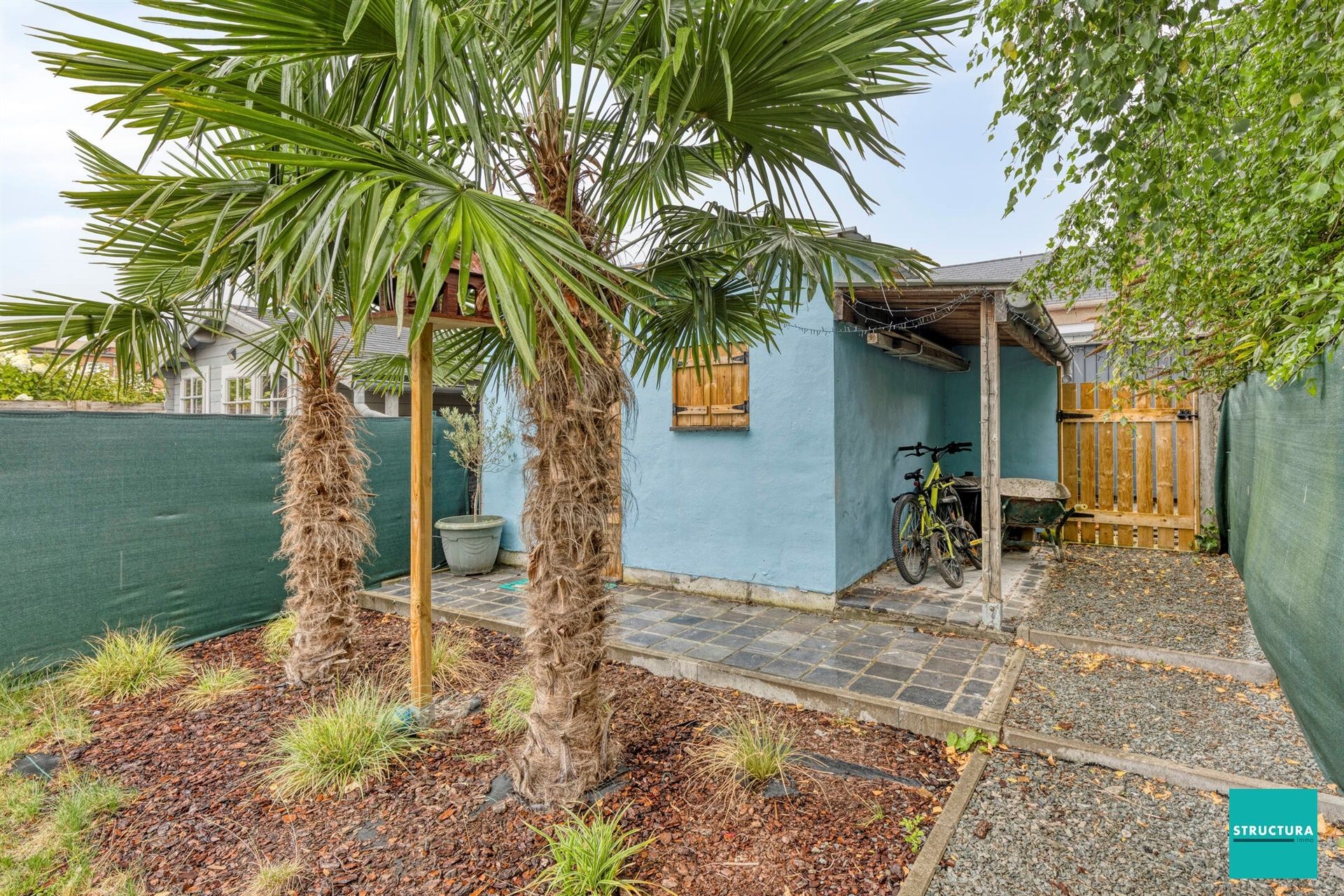 Volledig gerenoveerde woning nabij het centrum foto 2