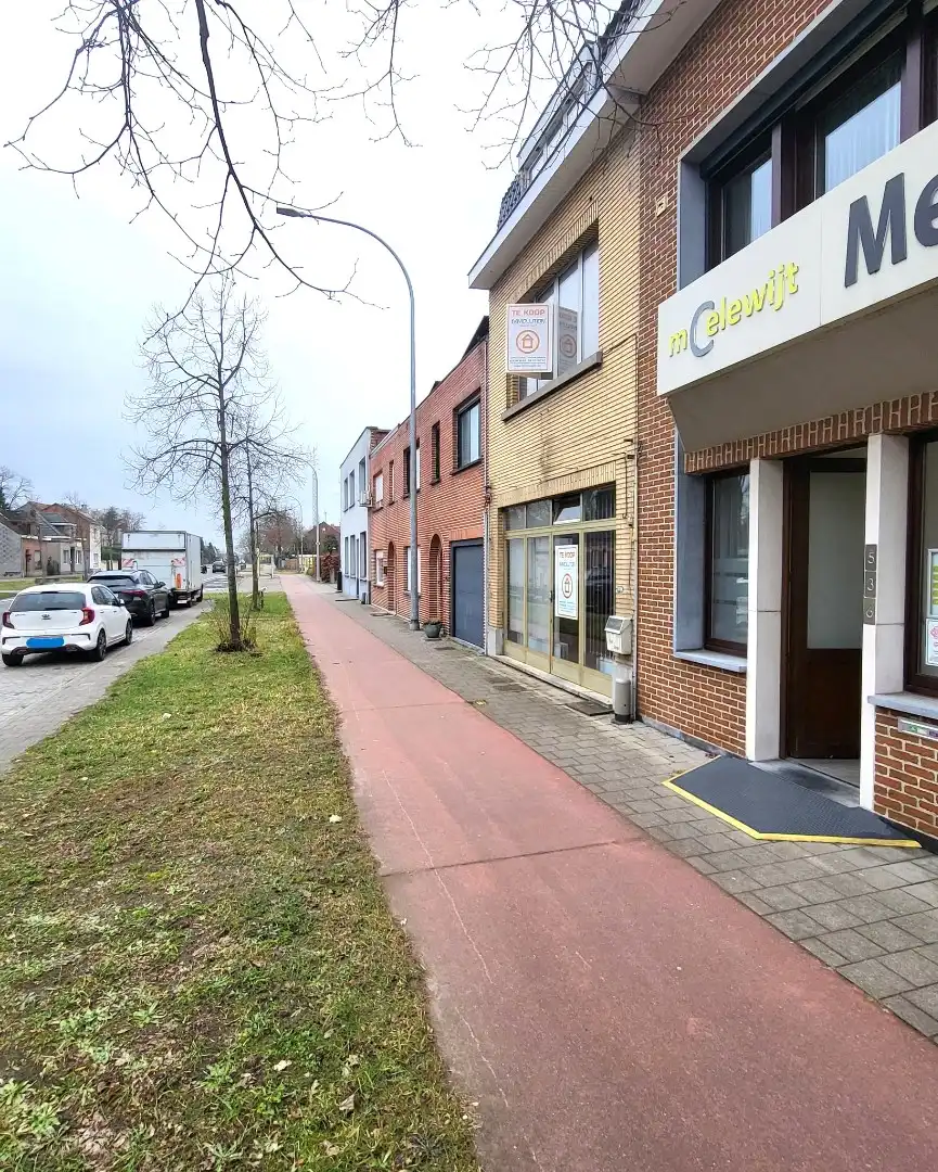 Te renoveren (handels-)woning. foto 20
