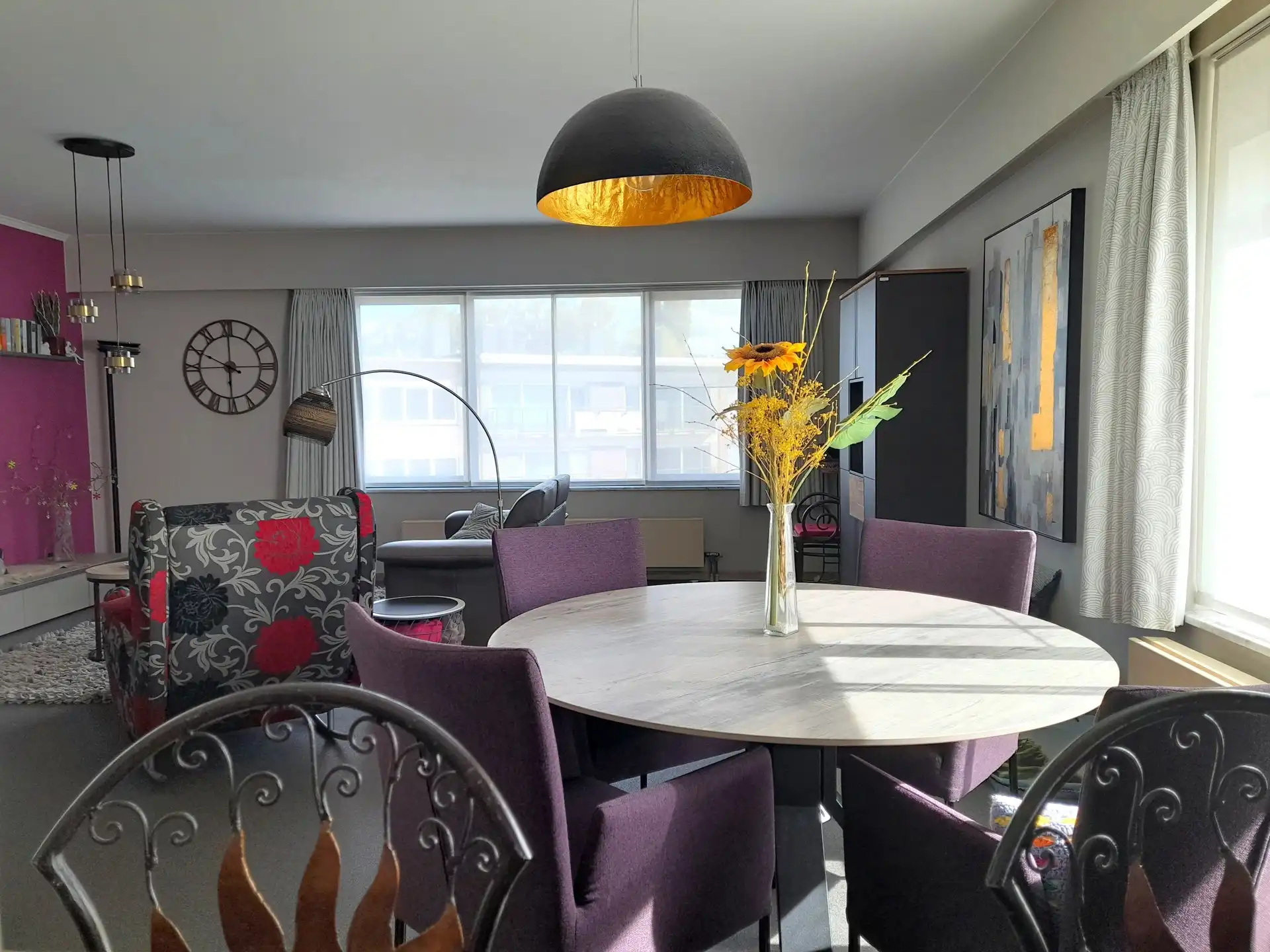 Gerenoveerd en lichtrijk appartement op goede ligging foto 12