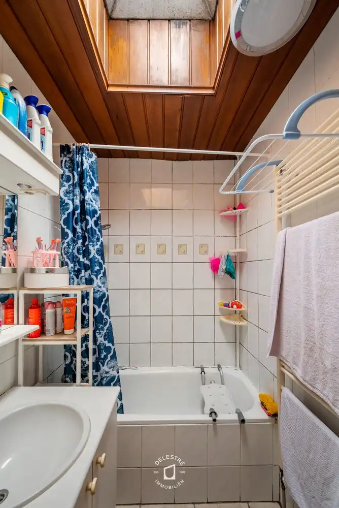 GOED ONDERHOUDEN WONING INCL. 2 GARAGES foto 15