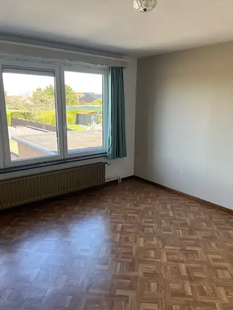 Instapklare woning met 4 slaapkamers en volledig omheinde tuin in landelijke omgeving van Rotem, Dilsen-Stokkem. foto 12