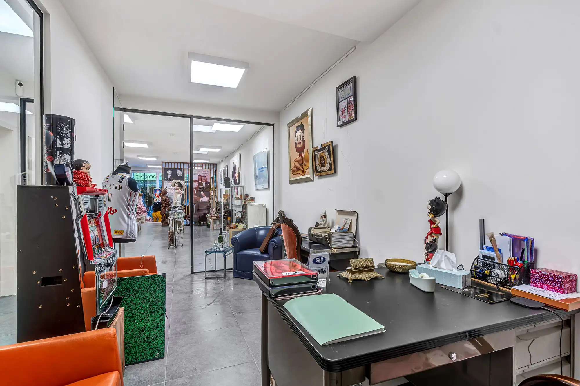 Commercieel gelijkvloers te centrum Ninove foto 8