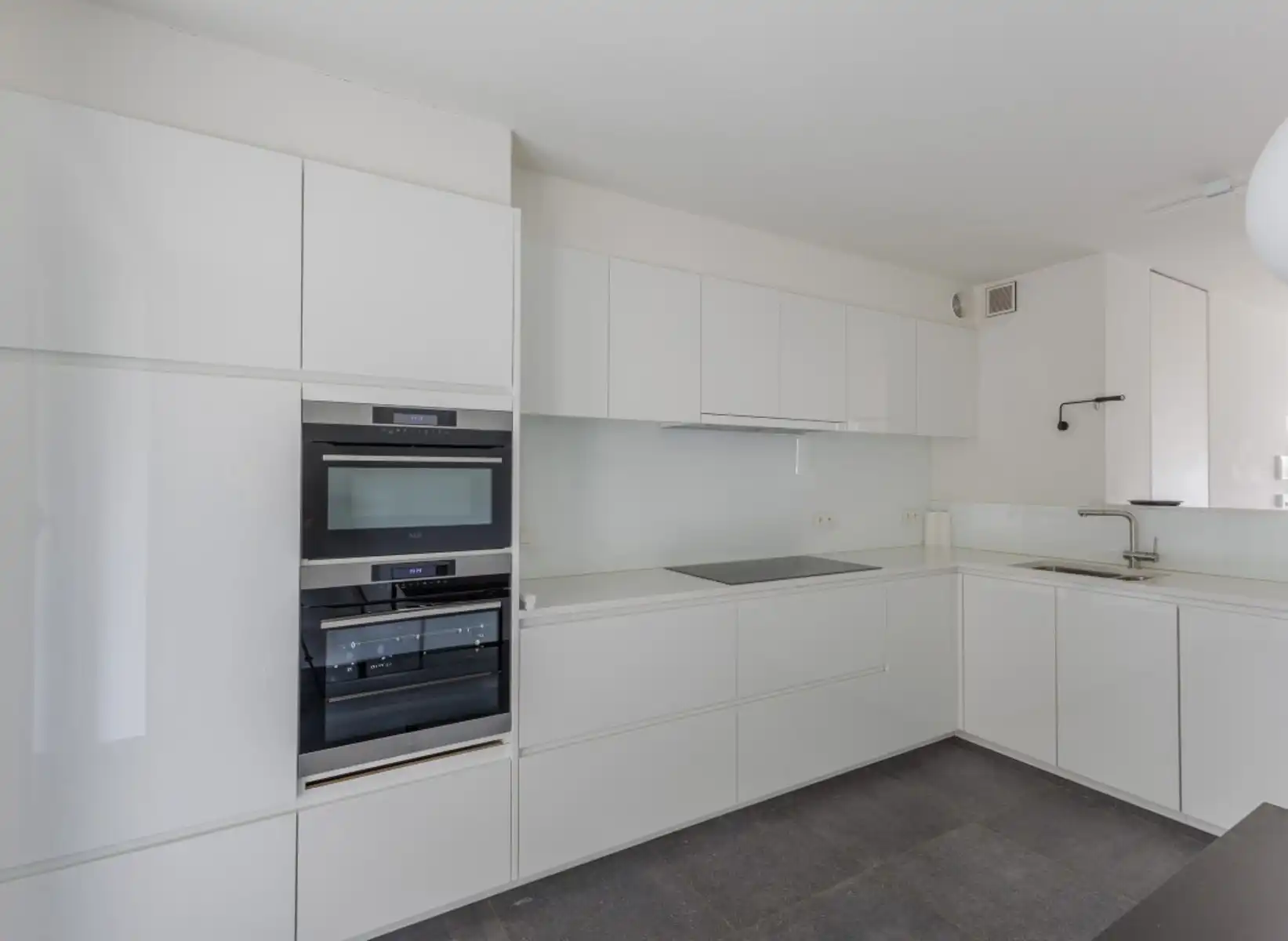 Exclusief appartement met 2 terrassen en autostaanplaats  foto 6