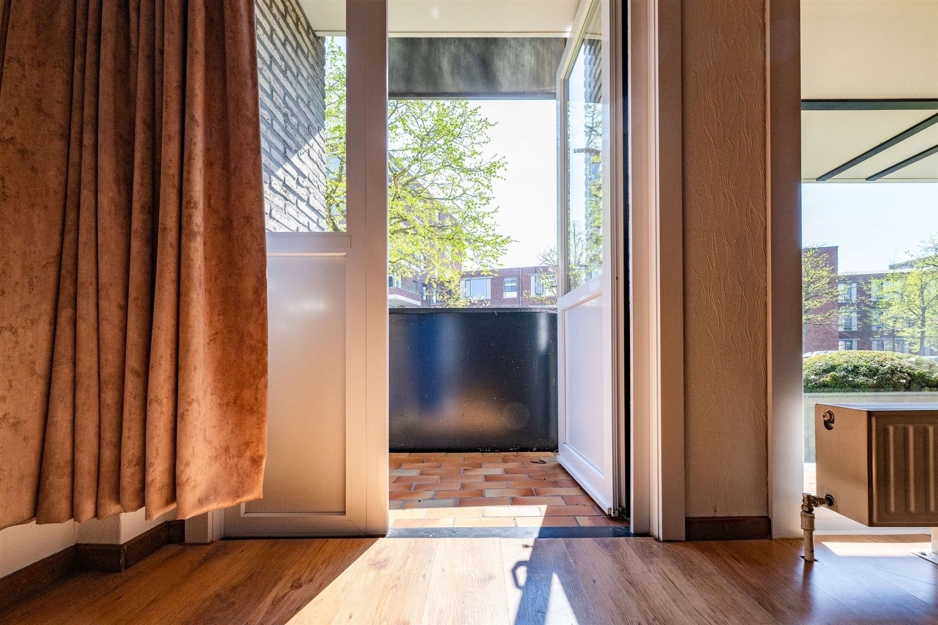 Appartement met 1 SLK + terrasje foto 4
