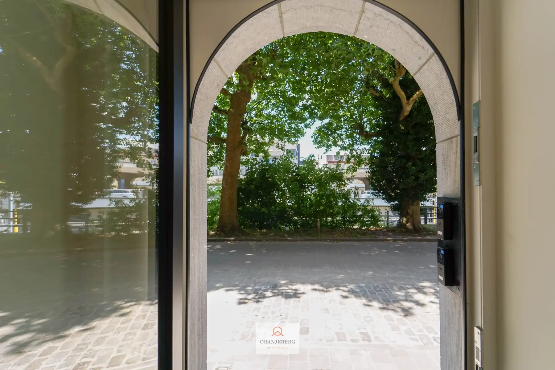 Gerenoveerd penthouse met zonnig terras in Gent foto 22