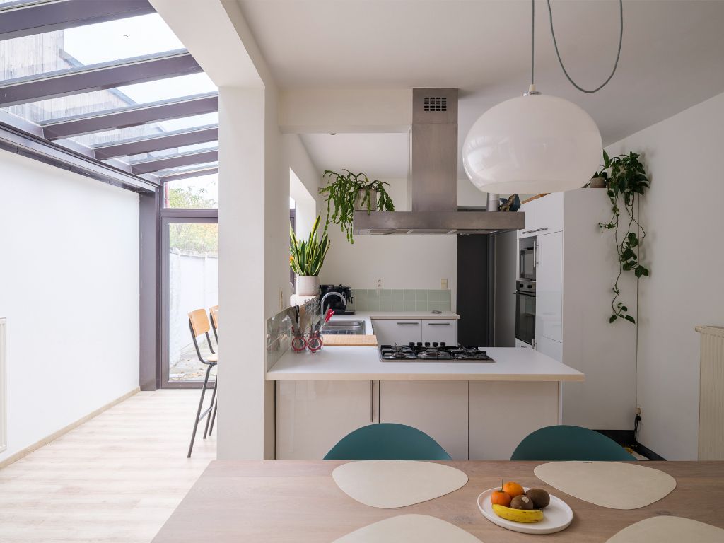 Merelbeke-Flora – op fietsafstand van Gent. Instapklare woning met 3 kamers en een aangename tuin op een perceel van 240 m2. foto 4