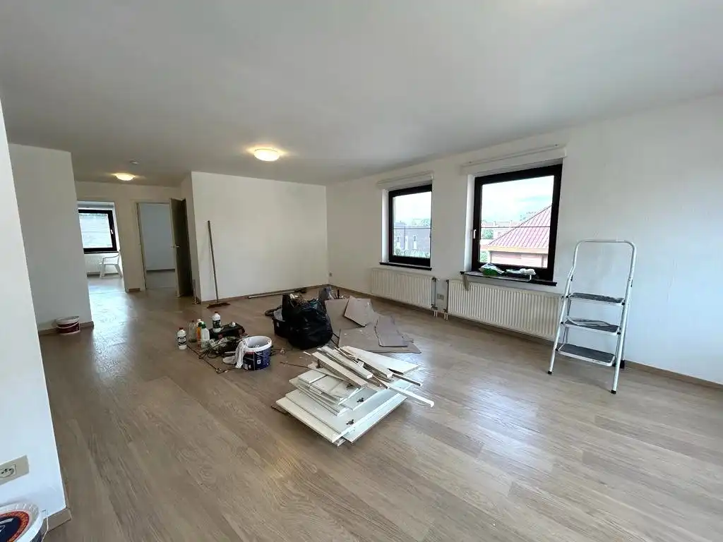 Leuk appartement met 2 slaapkamers op gunstige locatie in Mol foto 3