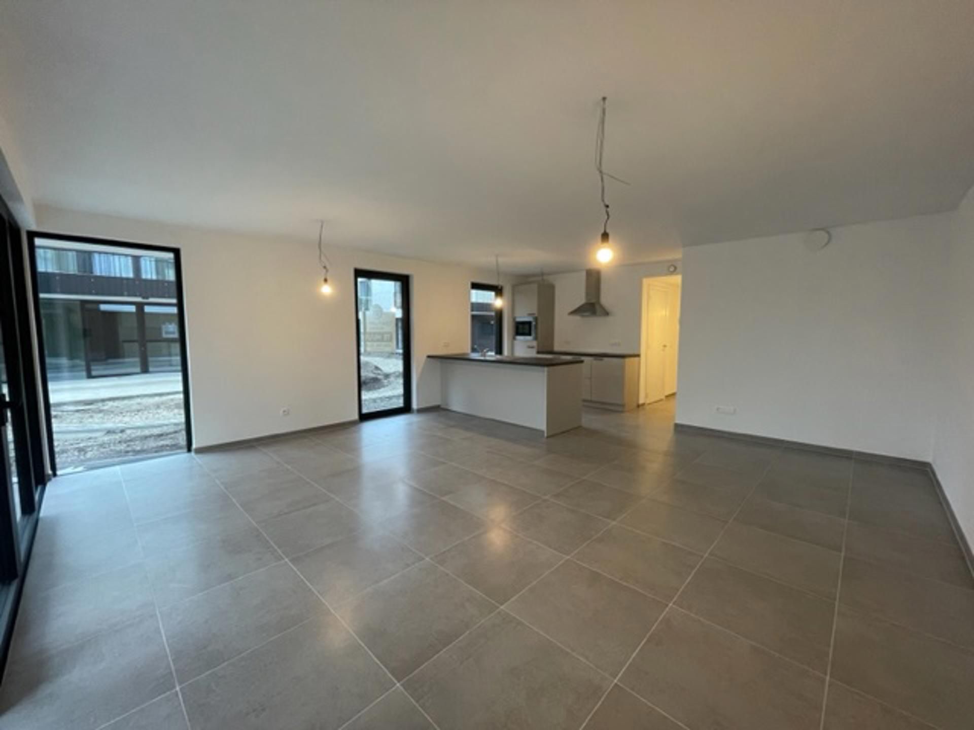 Nieuwbouw gelijkvloers appartement  foto 2