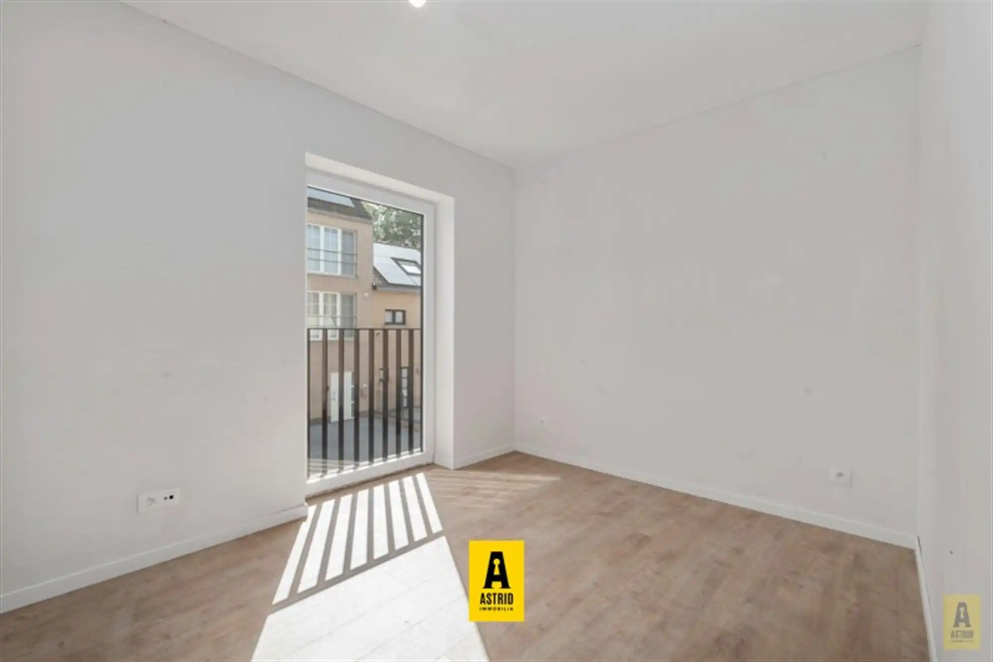 Ruim en zonnig nieuw appartement met mooie terrassen vlakbij zee! foto 17