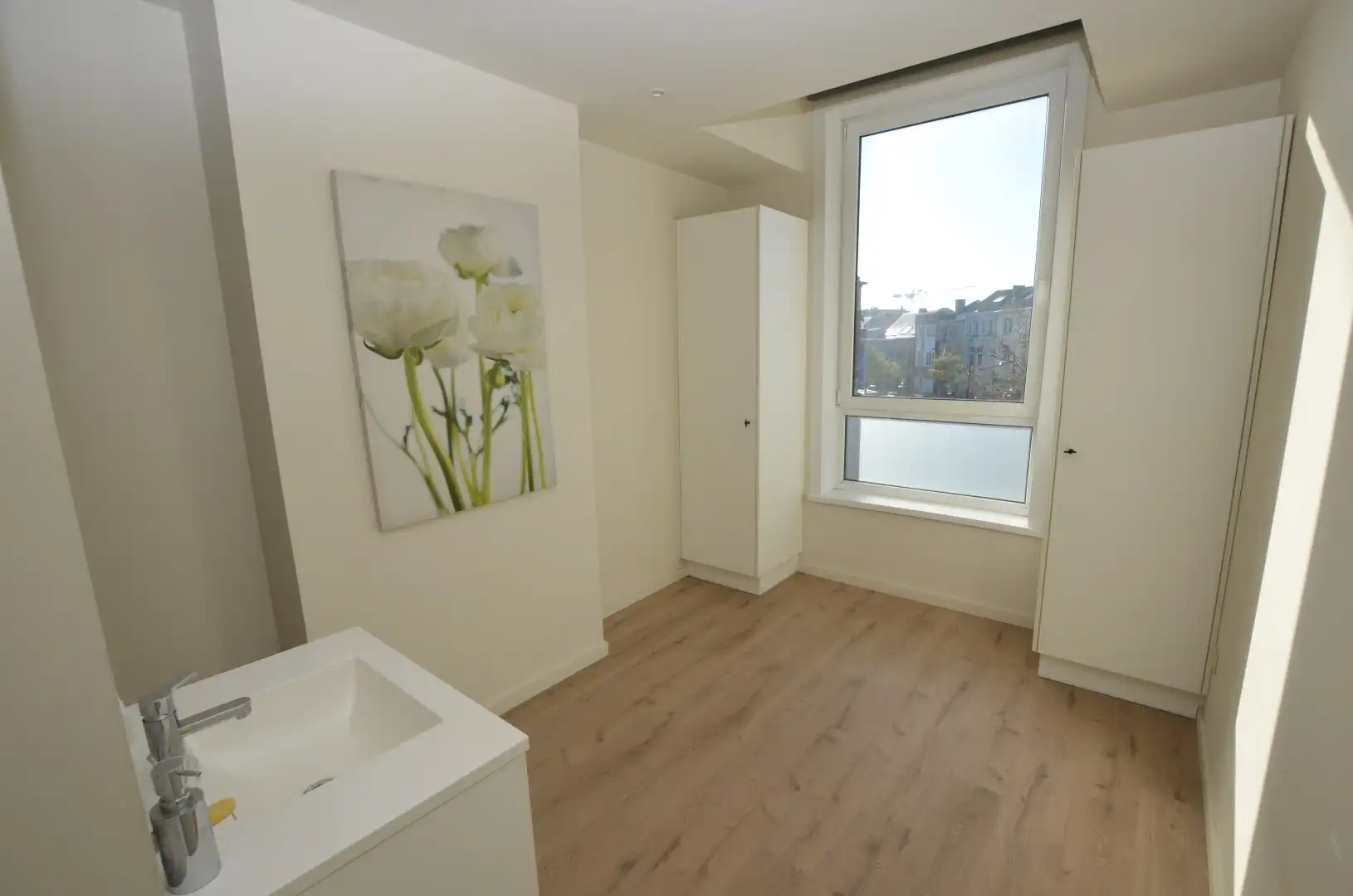 Gerenoveerd ruim woonhuis foto 3