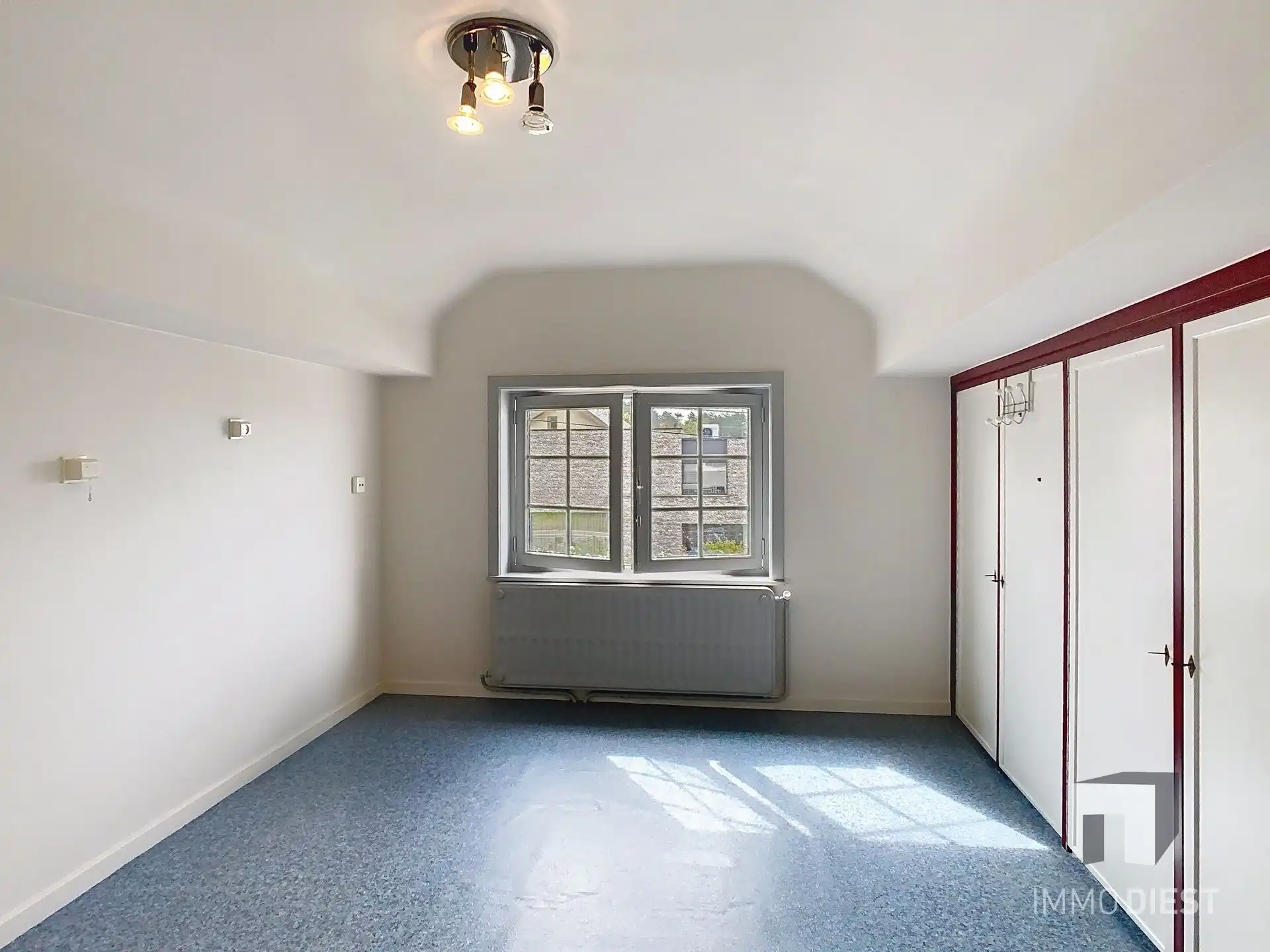 Charmante, op te frissen woning met ruime tuin nabij het centrum van Herselt. foto 21