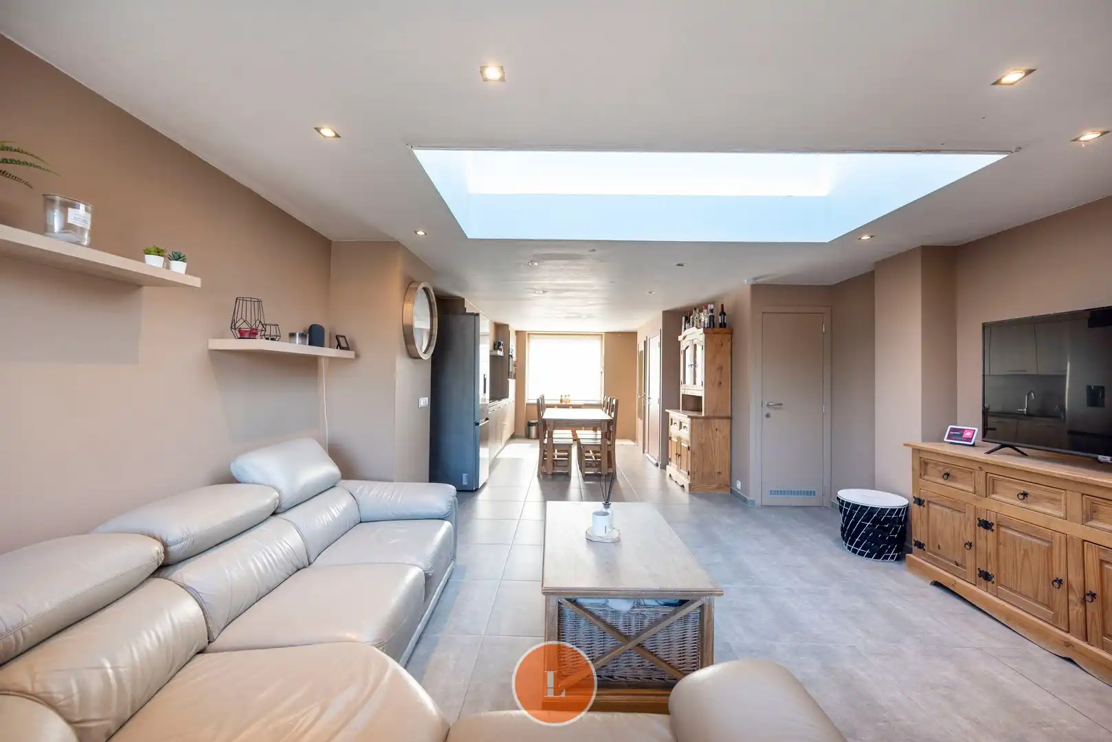 Instapklare woning met garage in Menen foto 3