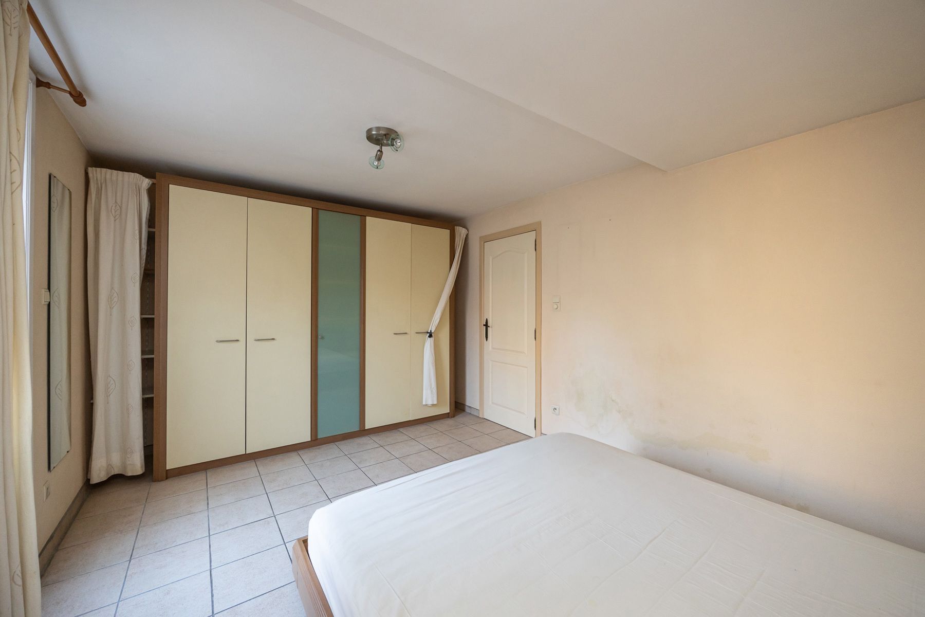 Een woning met stadskoer gelegen op een centrale locatie in Turnhout. foto 11