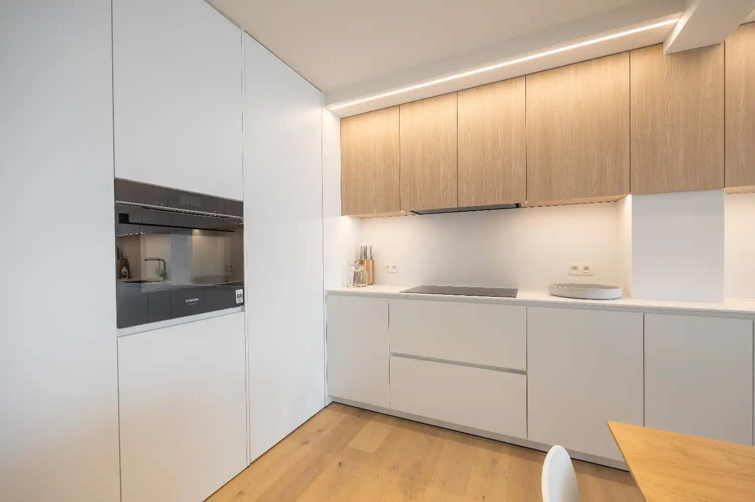 Gerenoveerd appartement met frontaal zeezicht foto 11