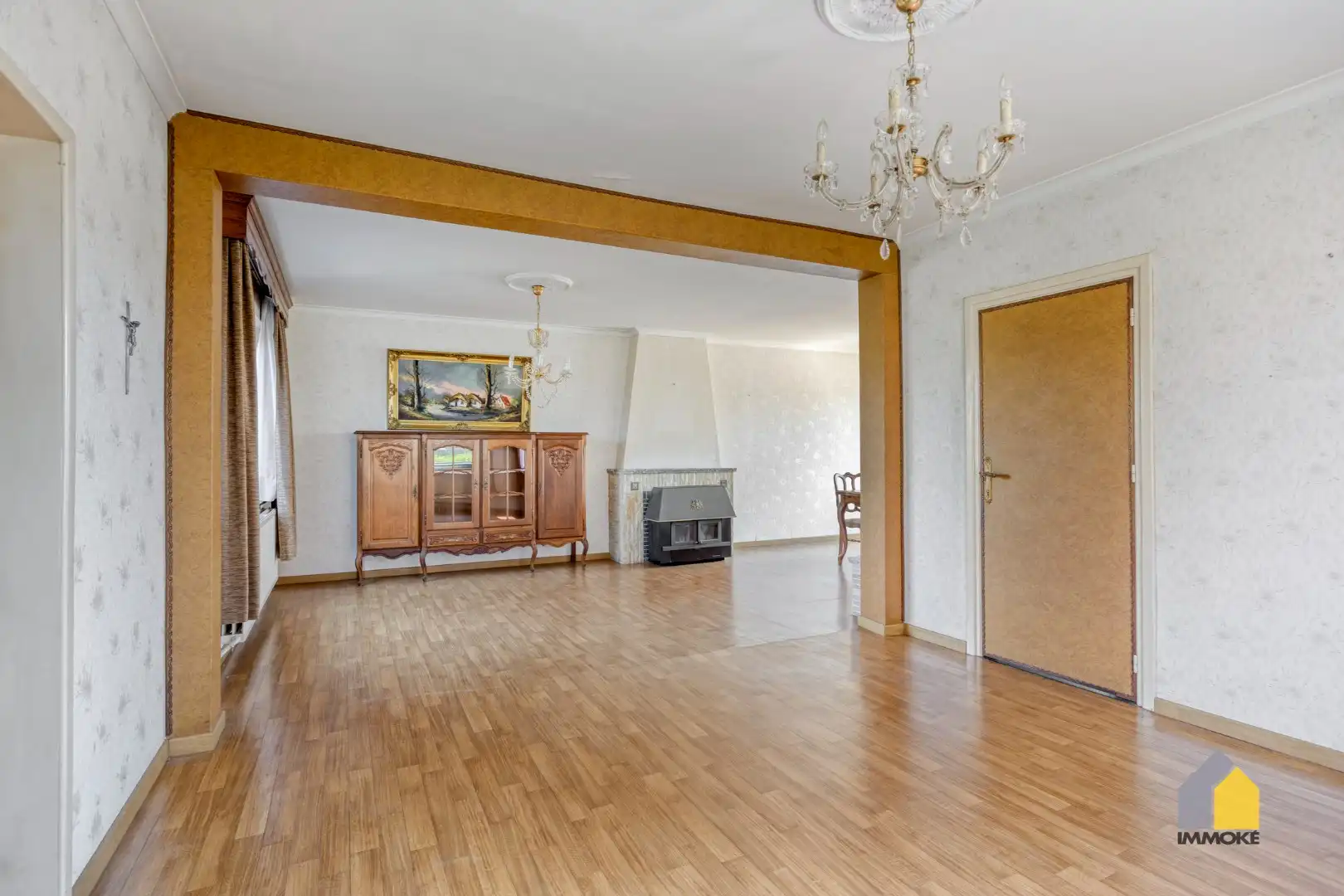 Karaktervolle, halfvrijstaande woning op 7a 31ca met aangrenzend weiland 16a 50ca. foto 5
