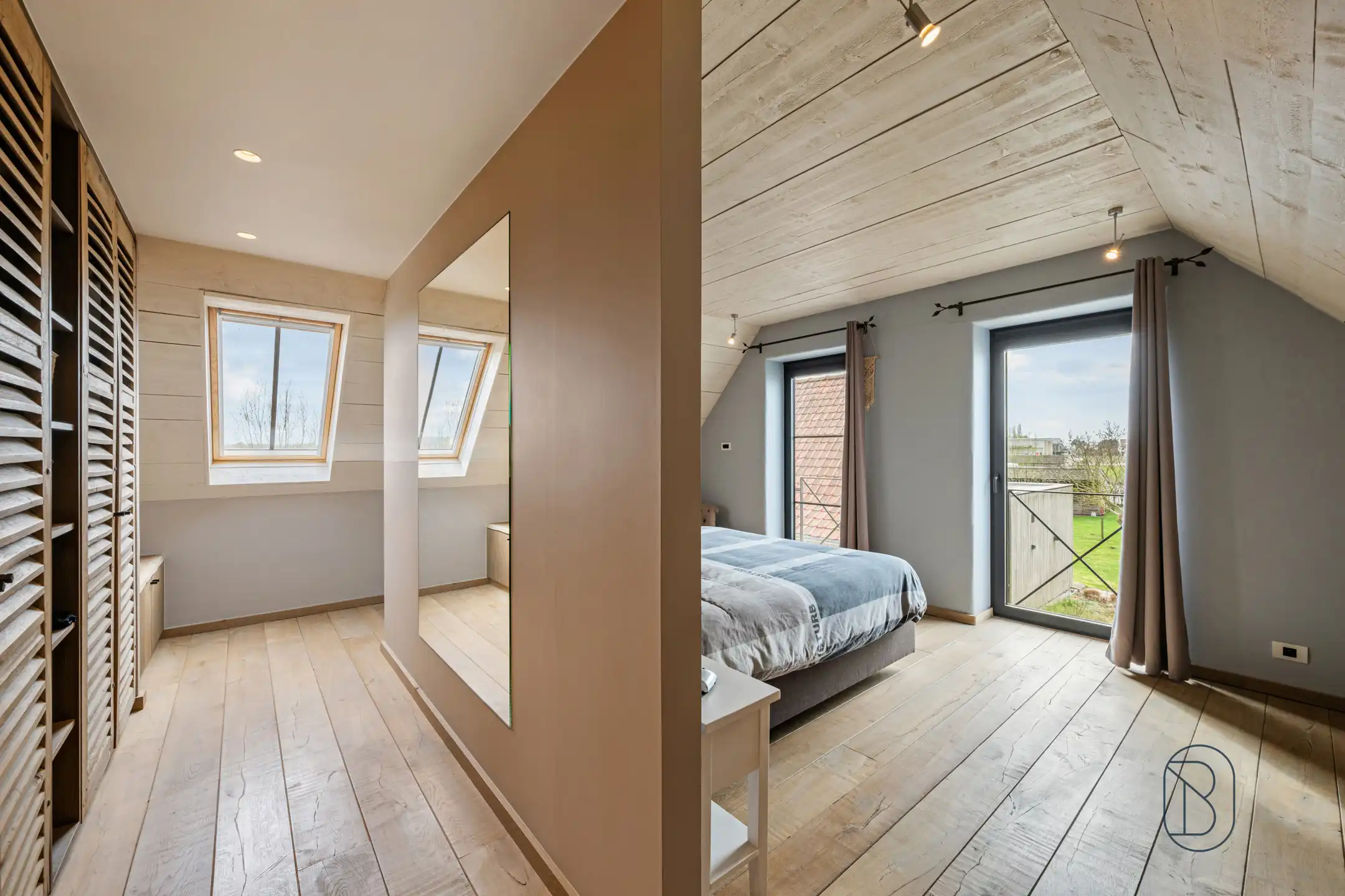 Unieke kans: prachtige woonst met zwembad + bedrijfsgebouw foto 20