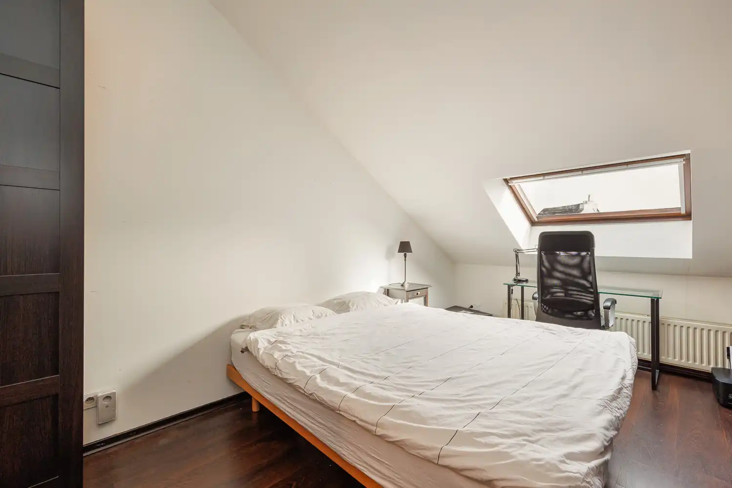 Instapklaar duplex-appartement op toplocatie aan den Bell op het Zuid te Antwerpen foto 20