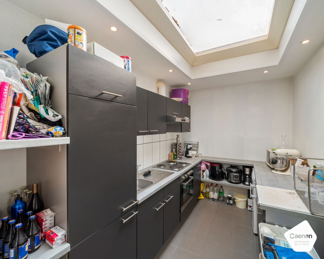Ongemeubelde ruime woning met vier slaapkamers in hartje Blankenberge foto 8