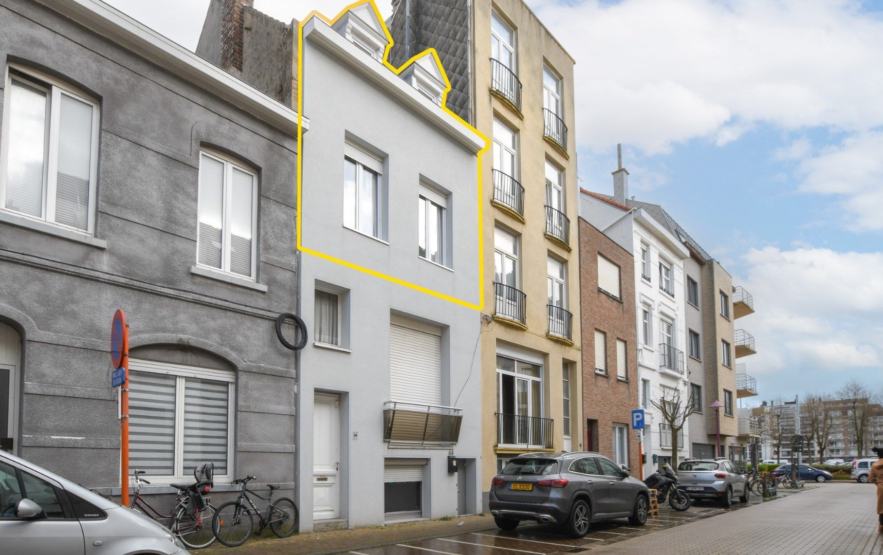 Hoofdfoto van de publicatie: Te renoveren woonst met 3 slaapkamers in het centrum van Blankenberge vlakbij jachthaven en Grote Markt