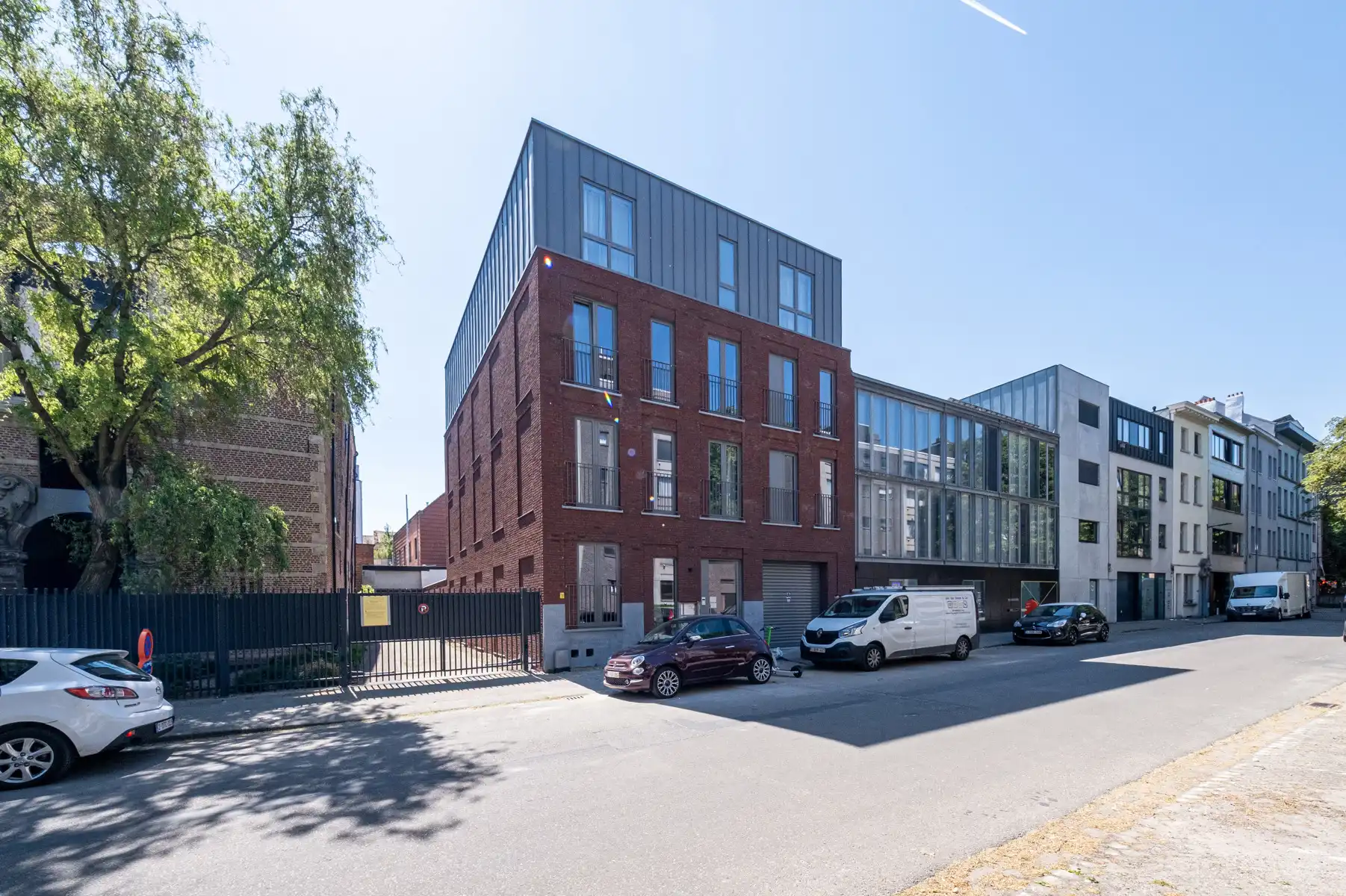 Gloednieuw 2-slaapkamer-appartement met terras op t' Zuid  foto 7