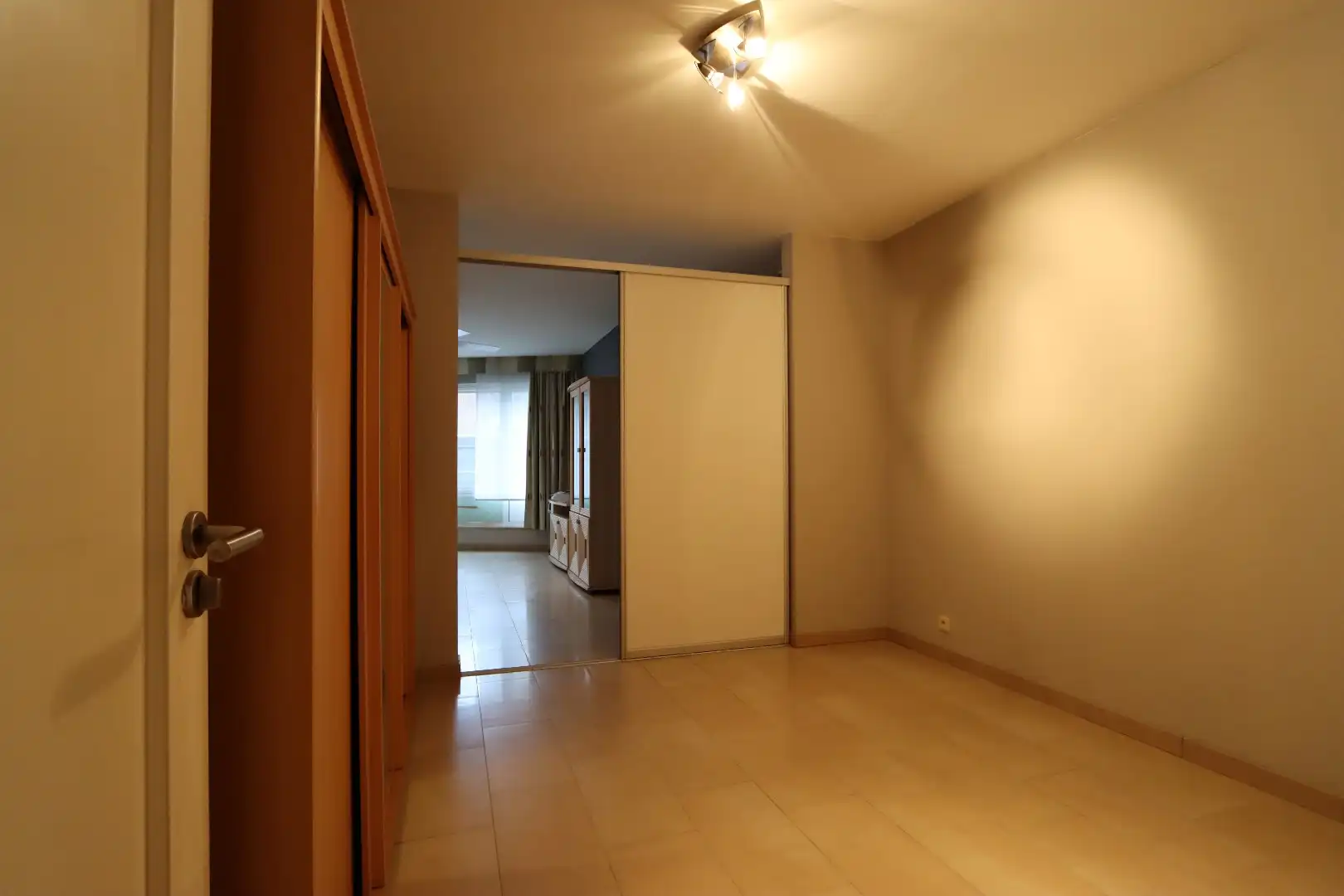 Studio in hartje Maaseik foto 9