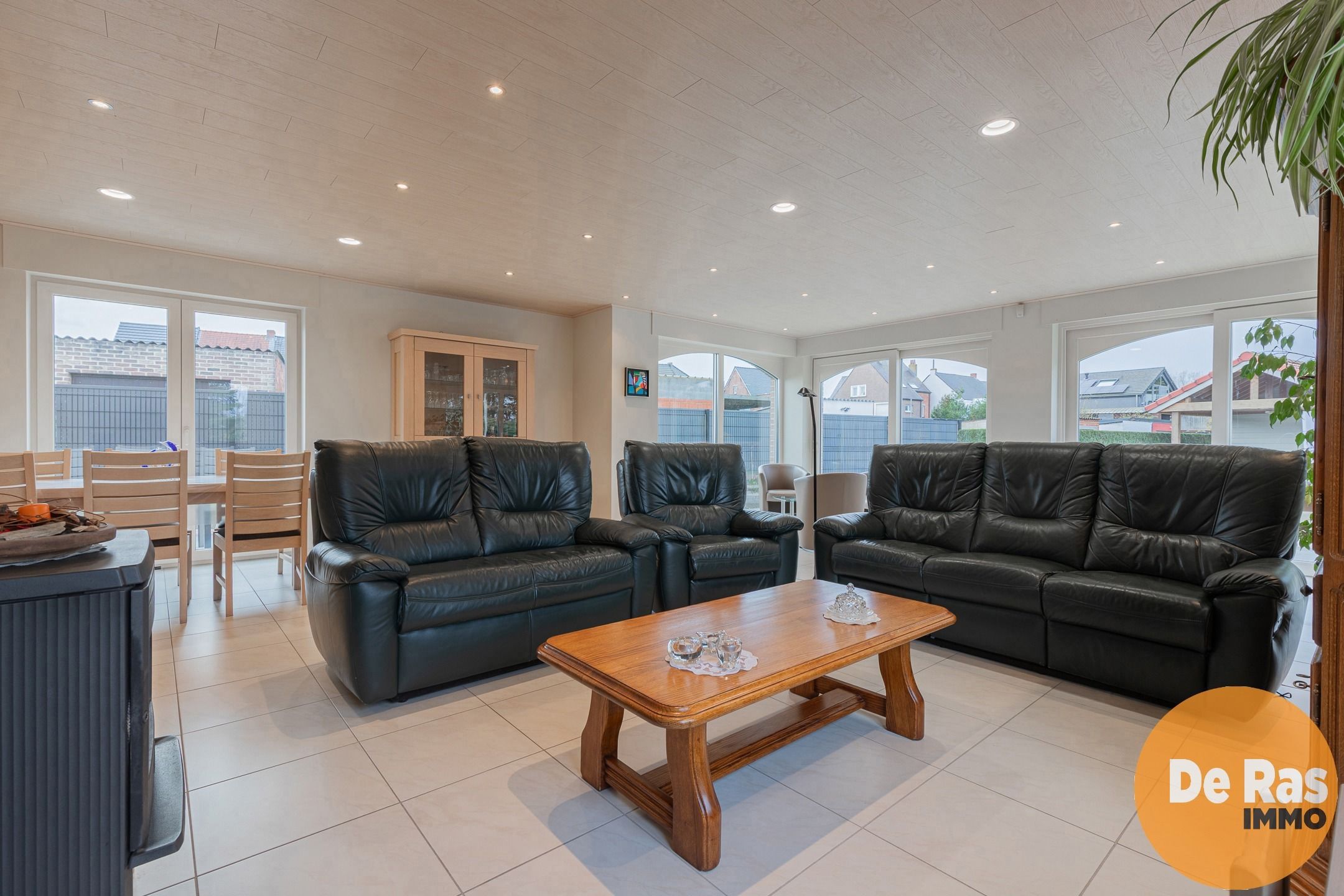 WETTEREN- Ruime, comfortabele 4-gevelwoning centrum Wetteren foto 8