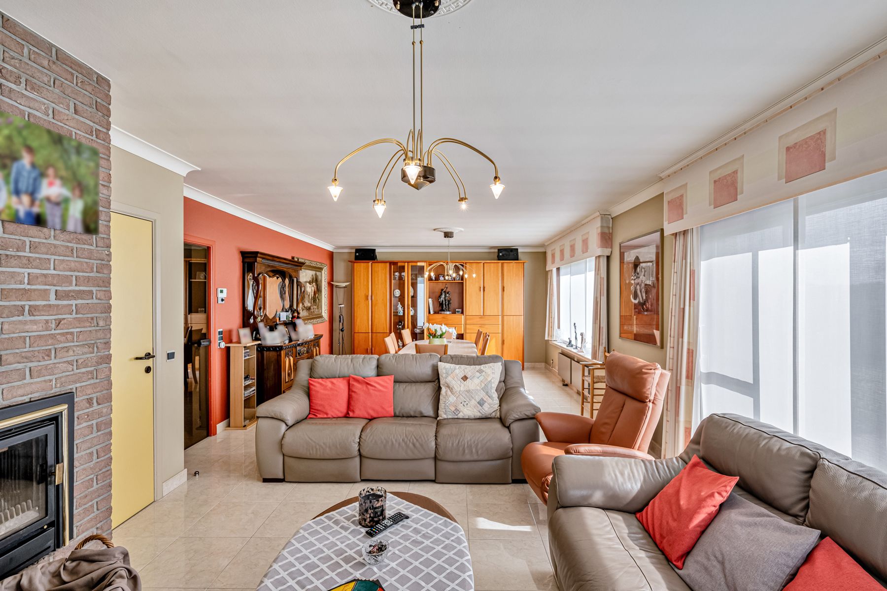 Ruime woning met OPTIE aankoop bouwgrond ernaast foto 8