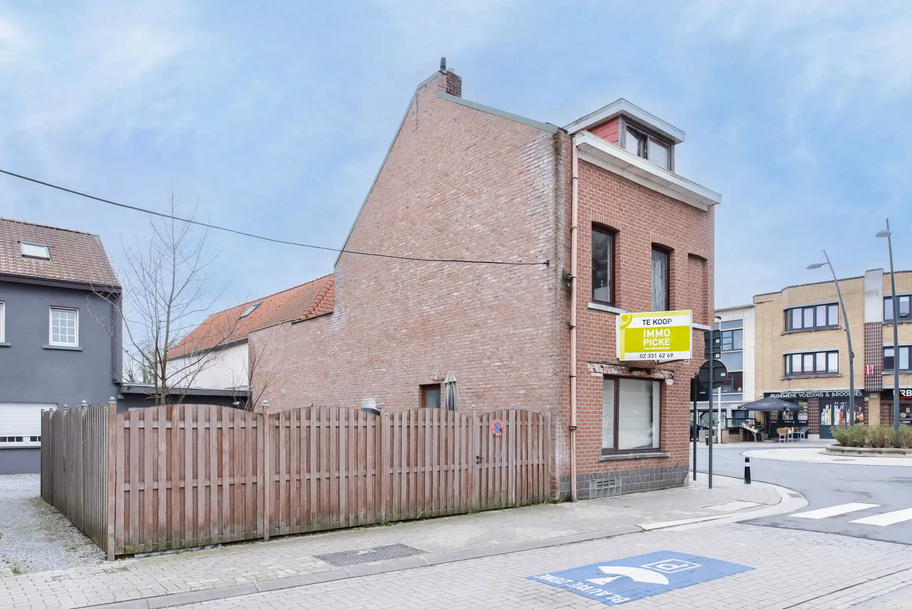 Geheel van 3 wooneenheden (vergund) foto 3