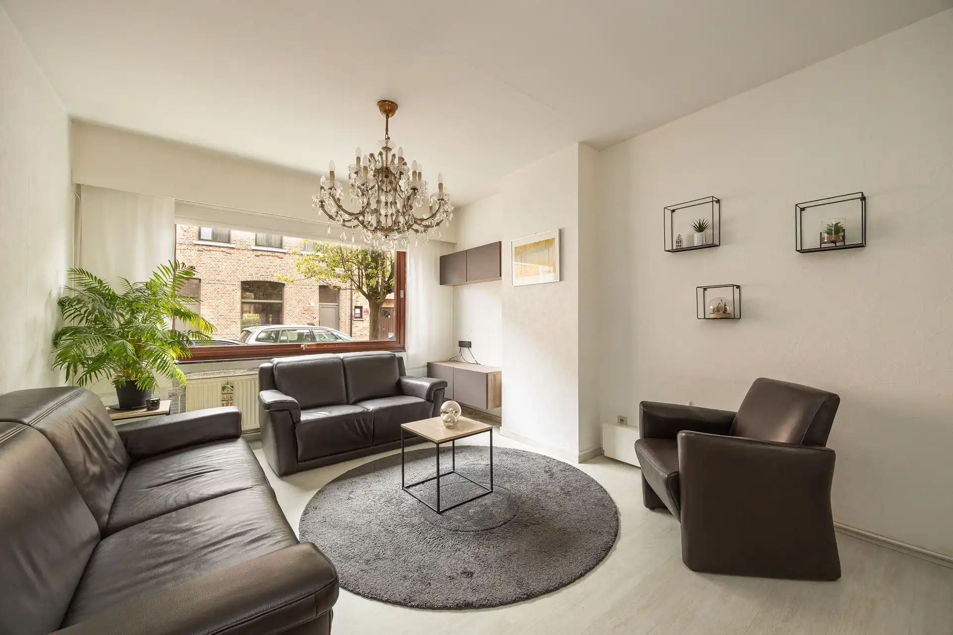 Perfect onderhouden woning: 3 slaapkamers, garage & ZW-tuin. foto 6