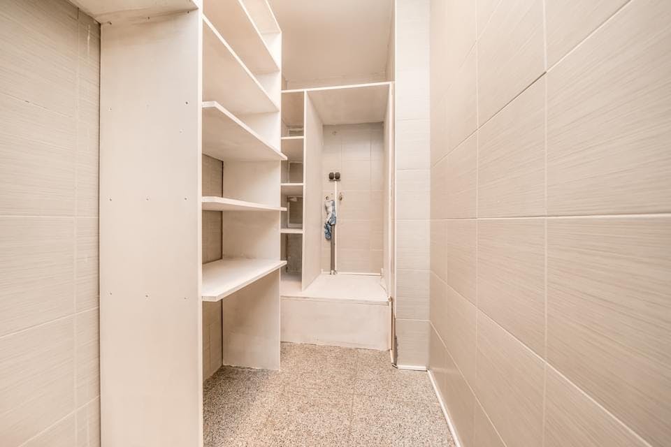 Appartement met twee slaapkamers en terras te koop Antwerpen foto 12