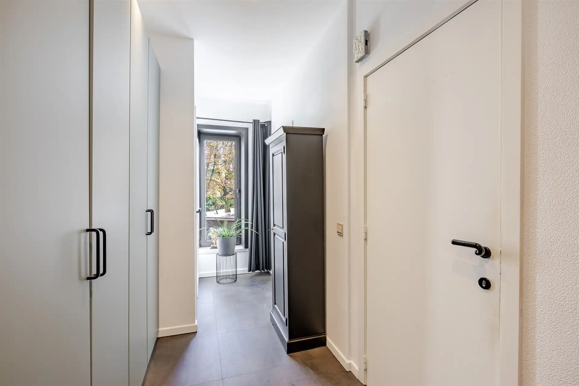 Prachtig winkelpand met duplex op groot perceel foto 10