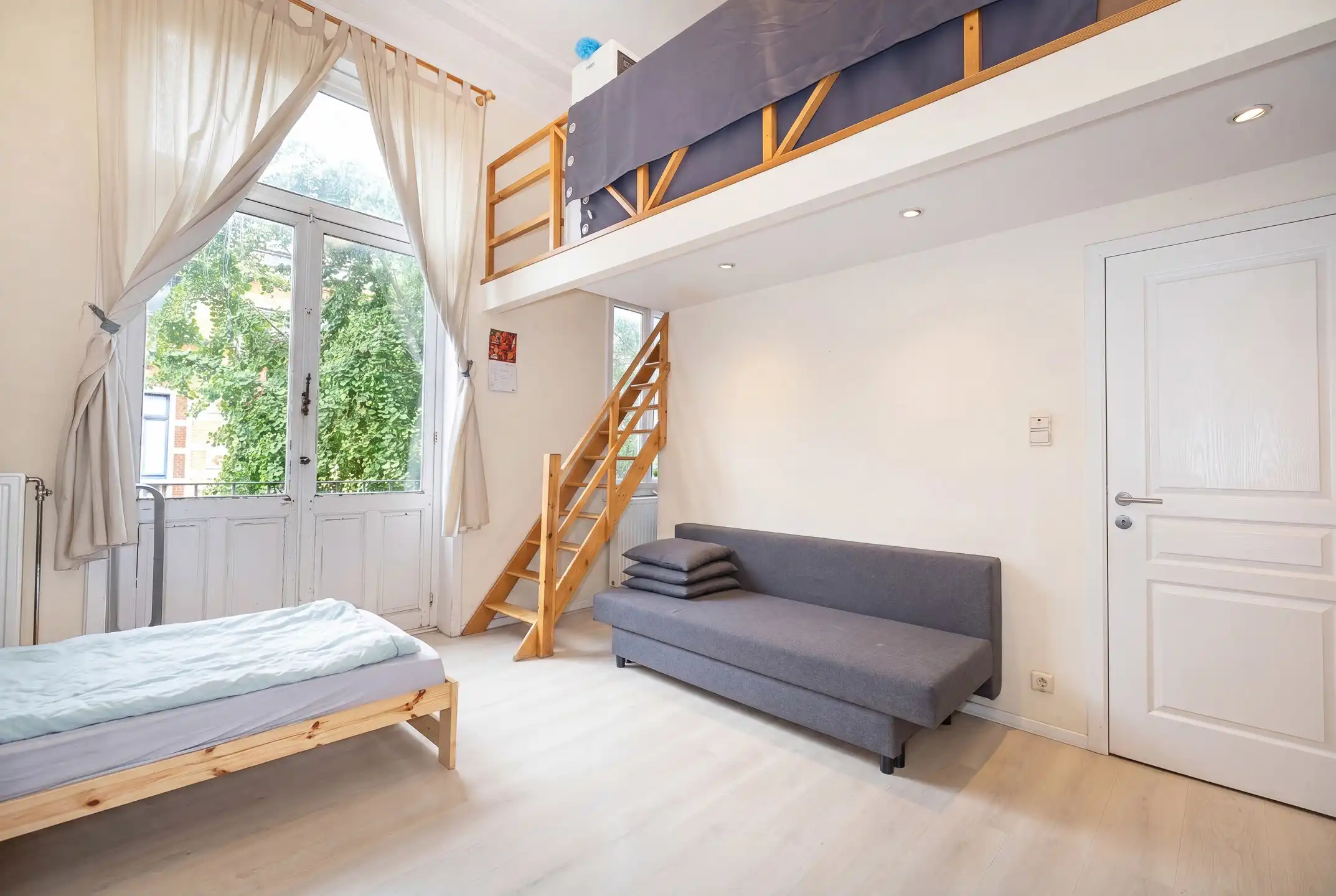 Karakteristiek huis – Gewilde wijk Le Châtelain foto 20