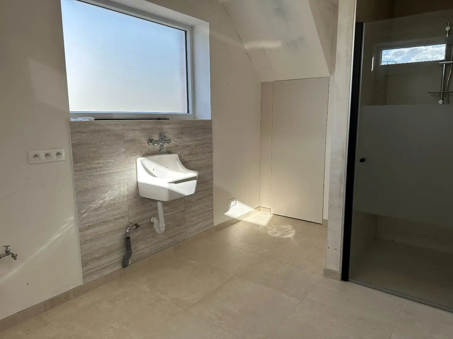Perfect instapklare nieuwbouwwoning met 3 slpk en zonnig terras, Torhout foto 11