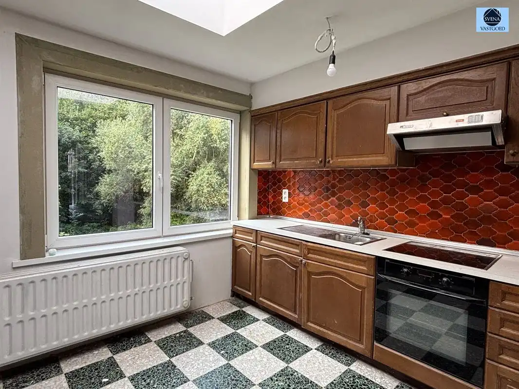LEUKE STARTERSWONING MET 3 SLAAPKAMERS EN TUIN foto 4