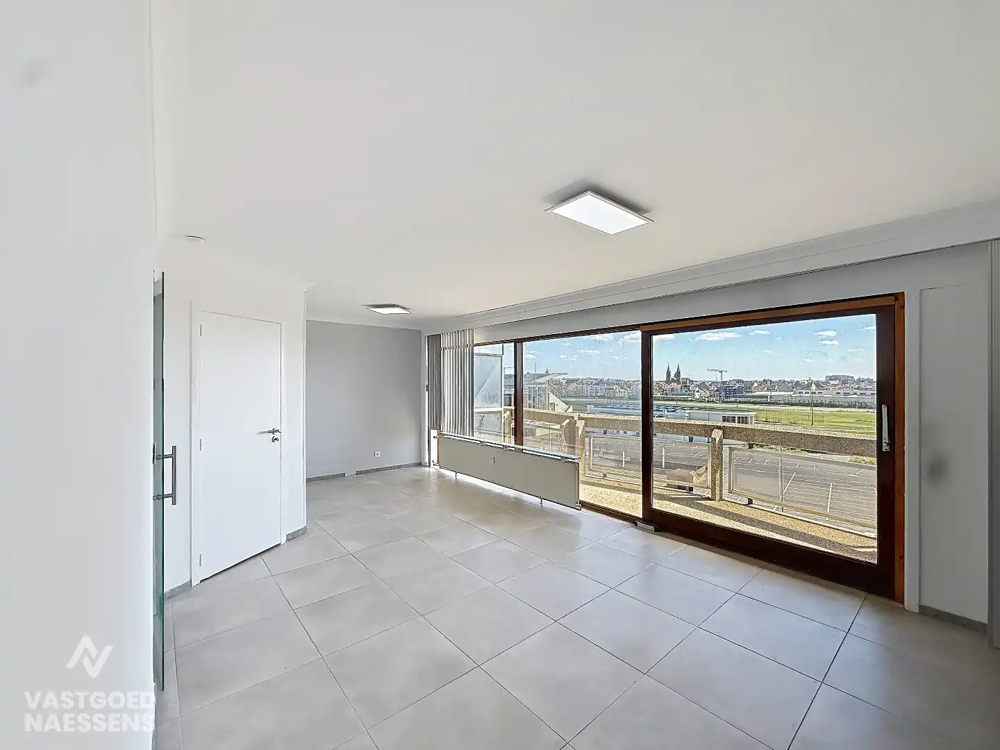 Studio te koop Koningin Astridlaan 15 -/0502 - 8400 Oostende