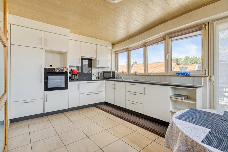 🏡 Lichtrijk appartement met 2 slaapkamers, ruim terras in hartje Wakken! ☀️ foto 13