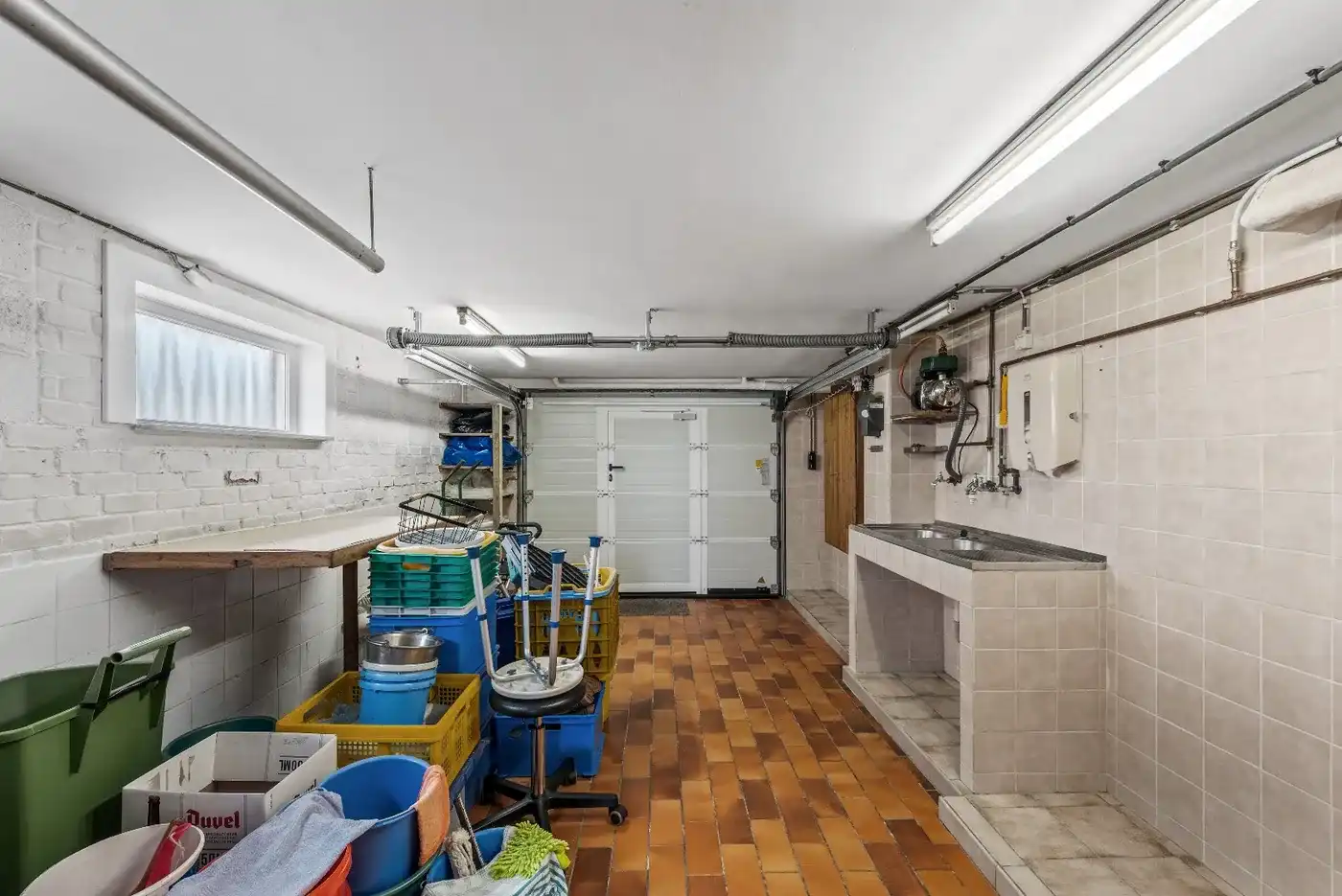 Open bebouwing op topligging met 2 slaapkamers en prachtige tuin foto 18