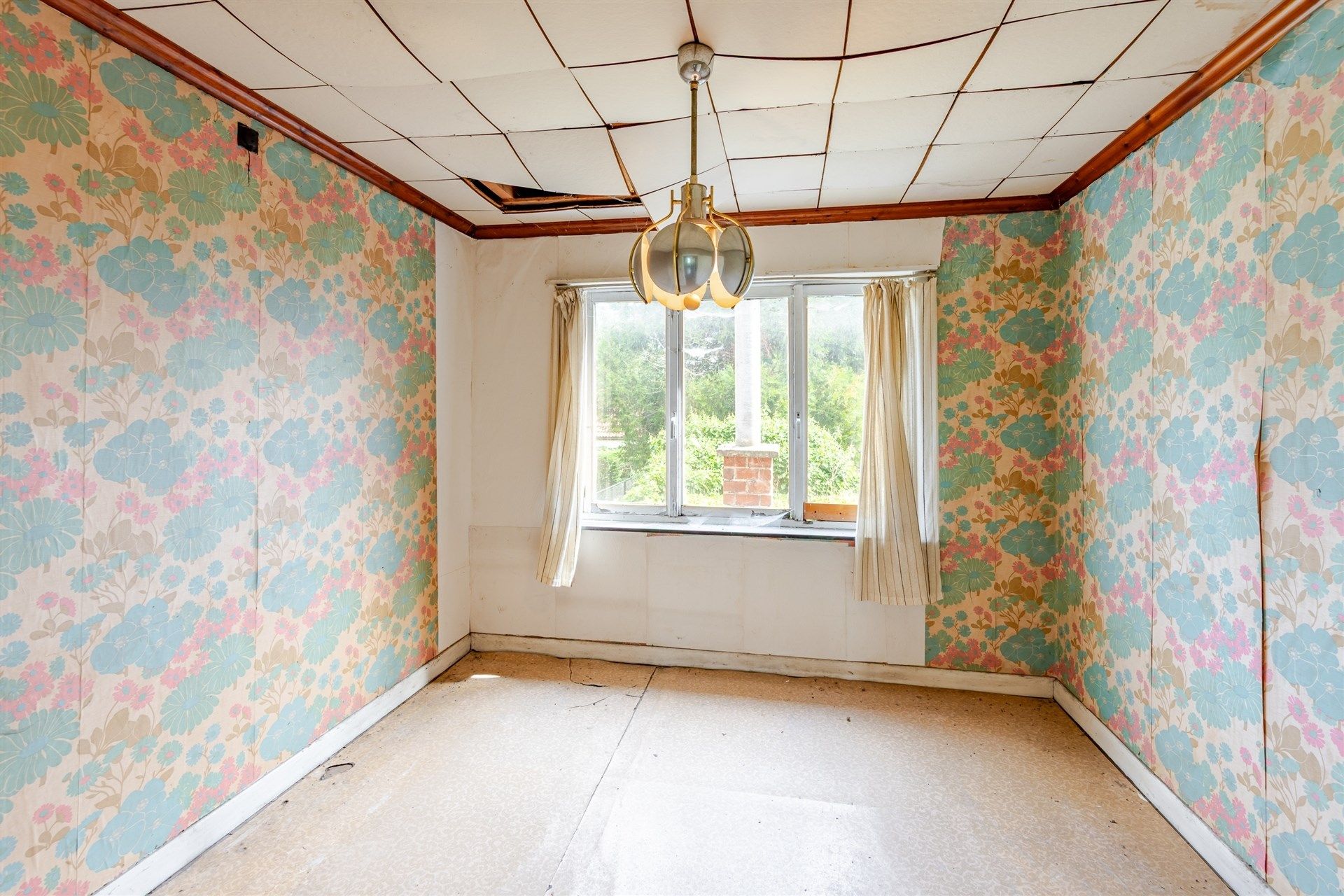 Volledig te renoveren woning met 3 slaapkamers in Wetteren foto 12