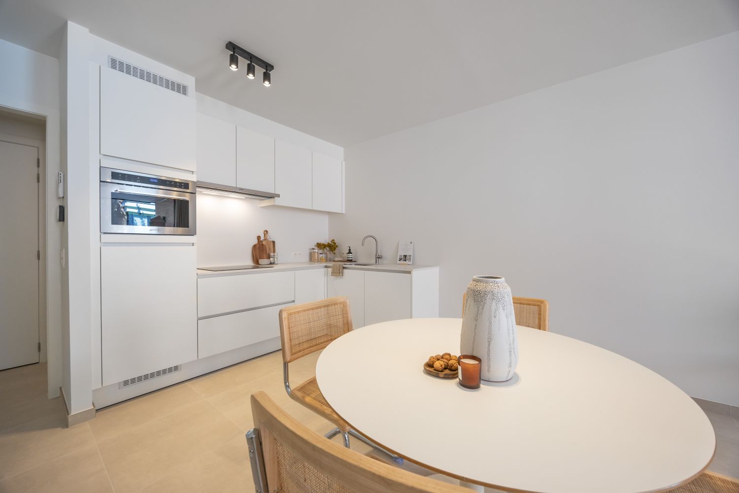 Nieuwbouwappartement met 2 slaapkamers vlakbij het centrum foto 8