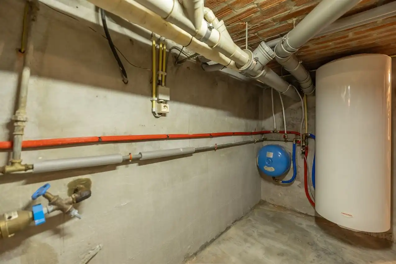 Charmante woning met grote tuin in het landelijke hart van Testelt foto 34