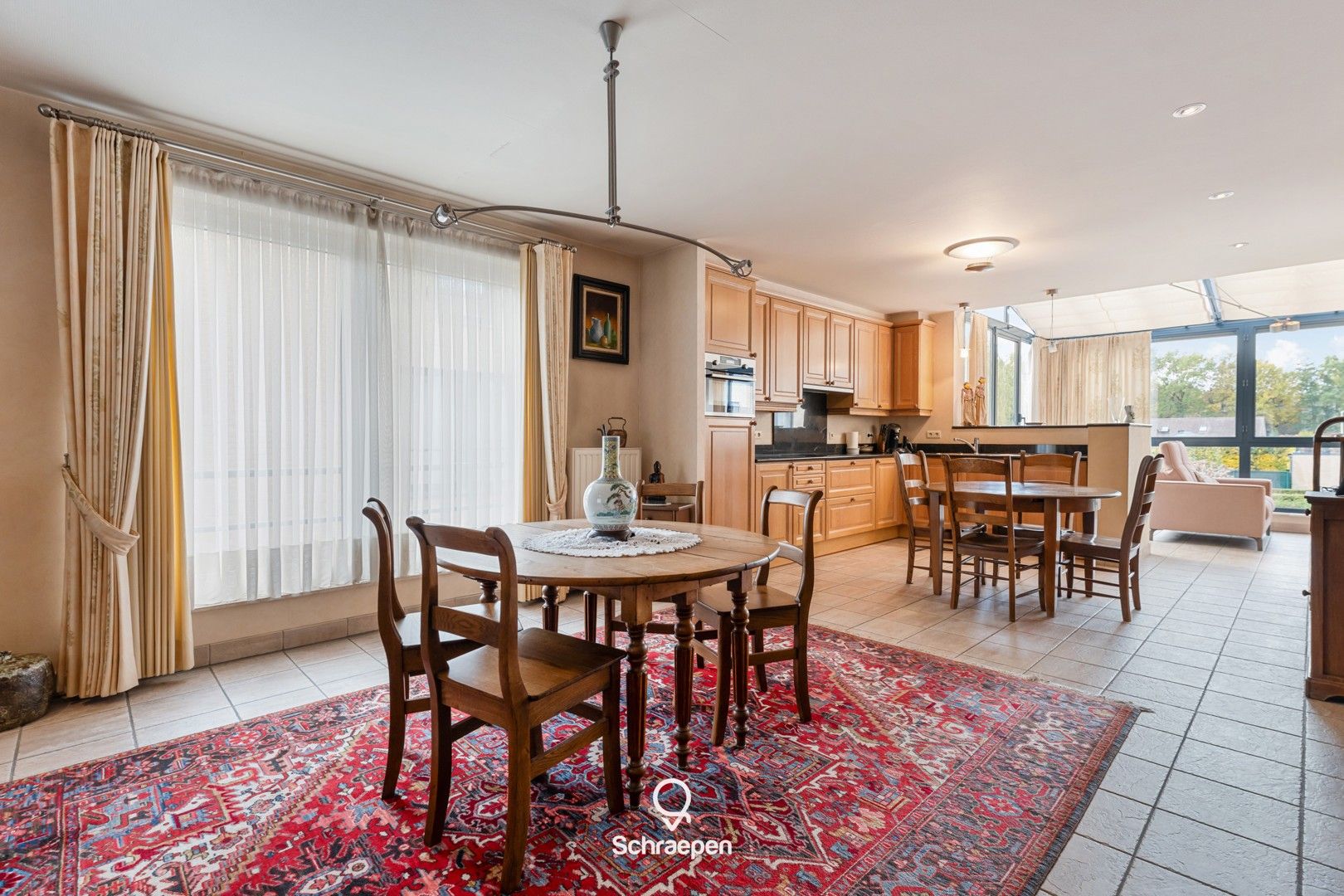 Energiezuinig luxe-appartement (228 m²) met 4 slpks in het hartje van Zonhoven! foto 8