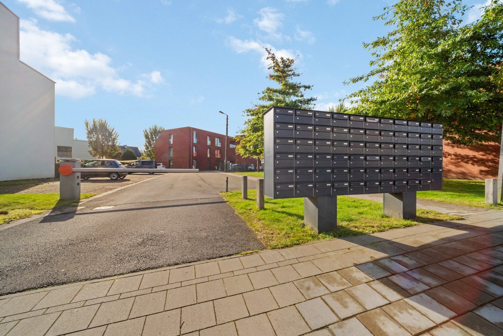 Verhuurde studentenflat met kitchenette en badkamer en staanplaats foto 15