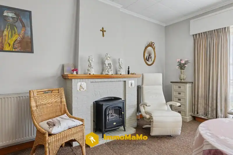 TE RENOVEREN WONING MET POTENTIEEL - TE KOOP IN WACHTEBEKE foto 9