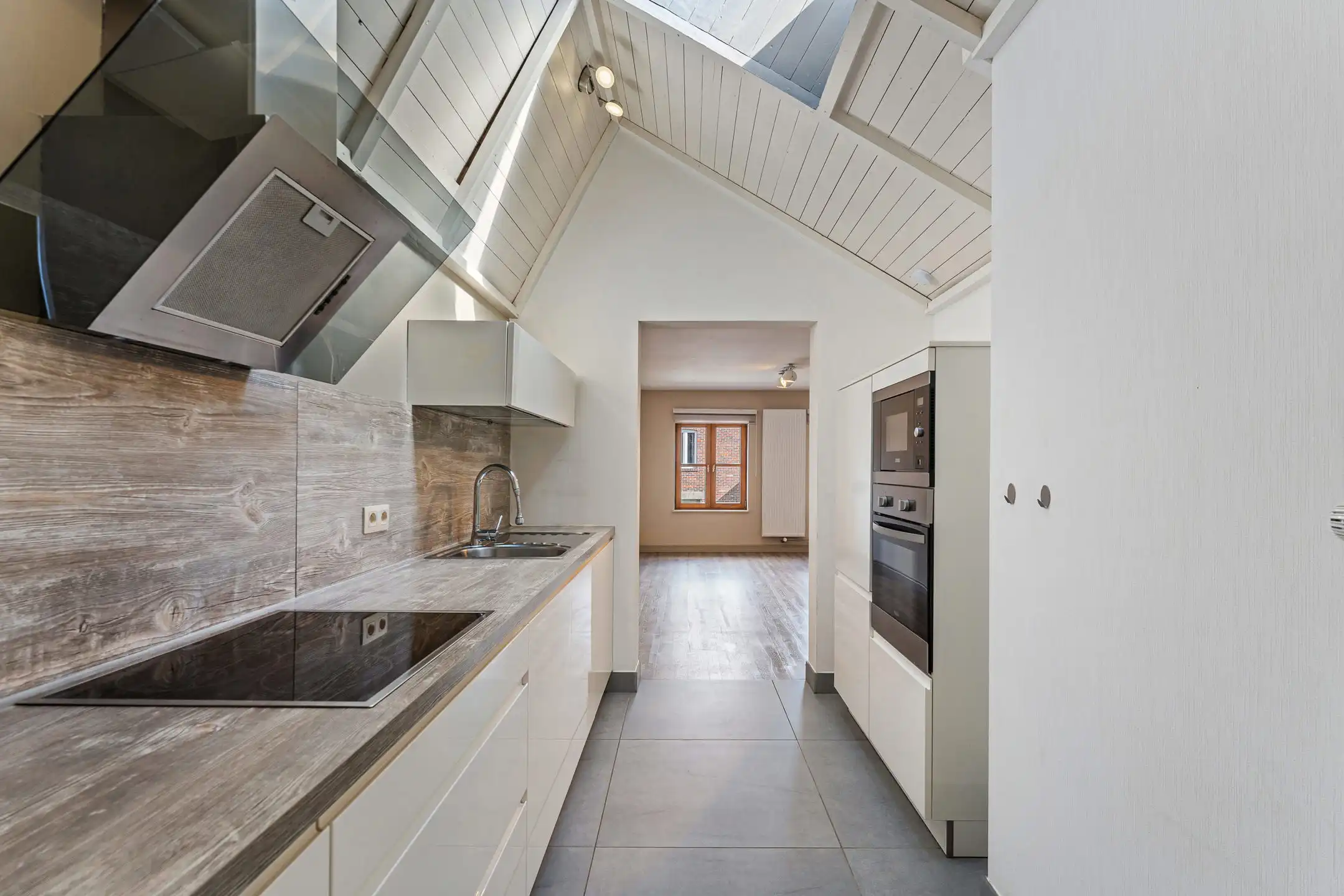 Charmant 2-slaapkamerappartement te Zussen foto 4