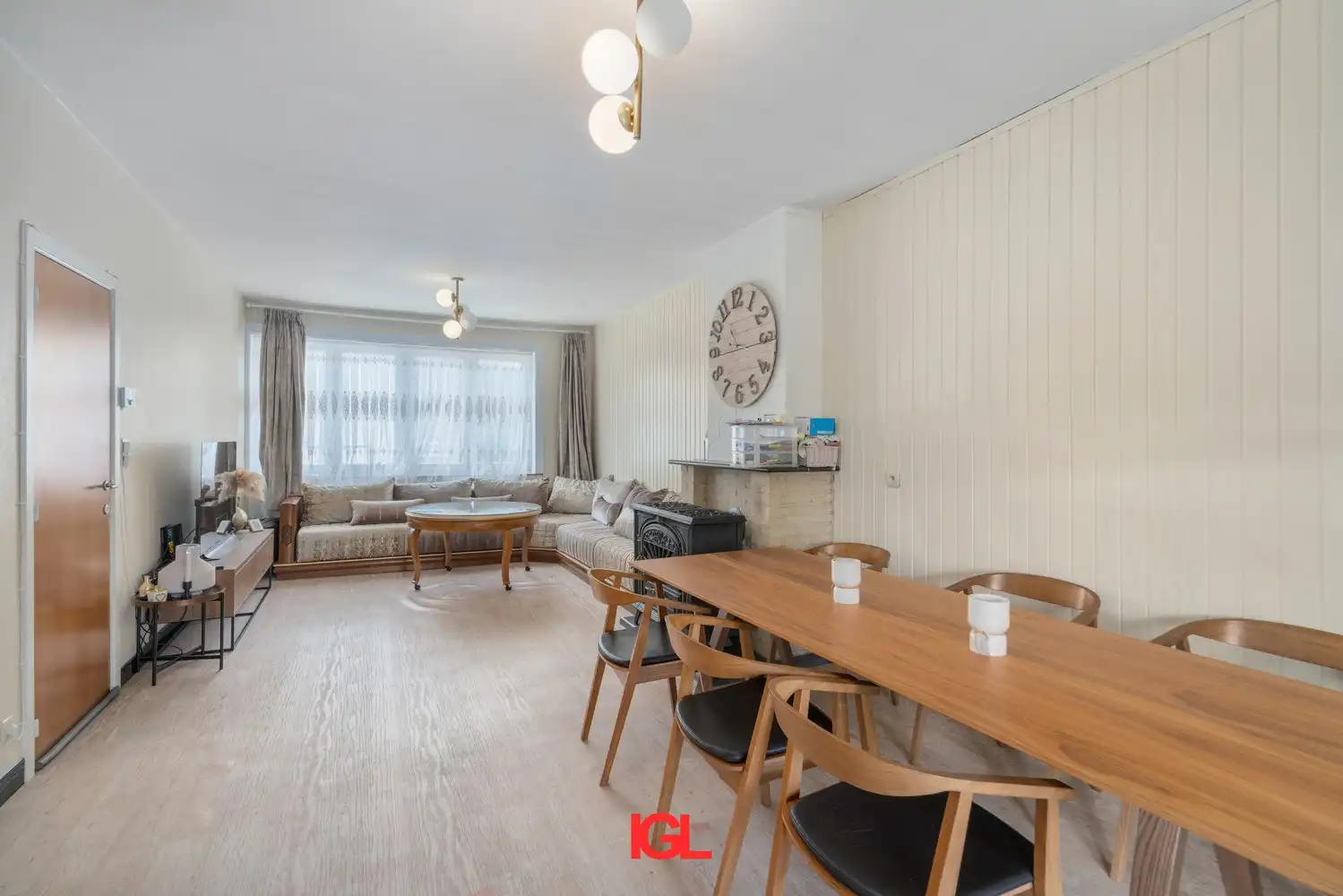 3 gevel woning met 2 slaapkamers, garage en tuin! foto 6
