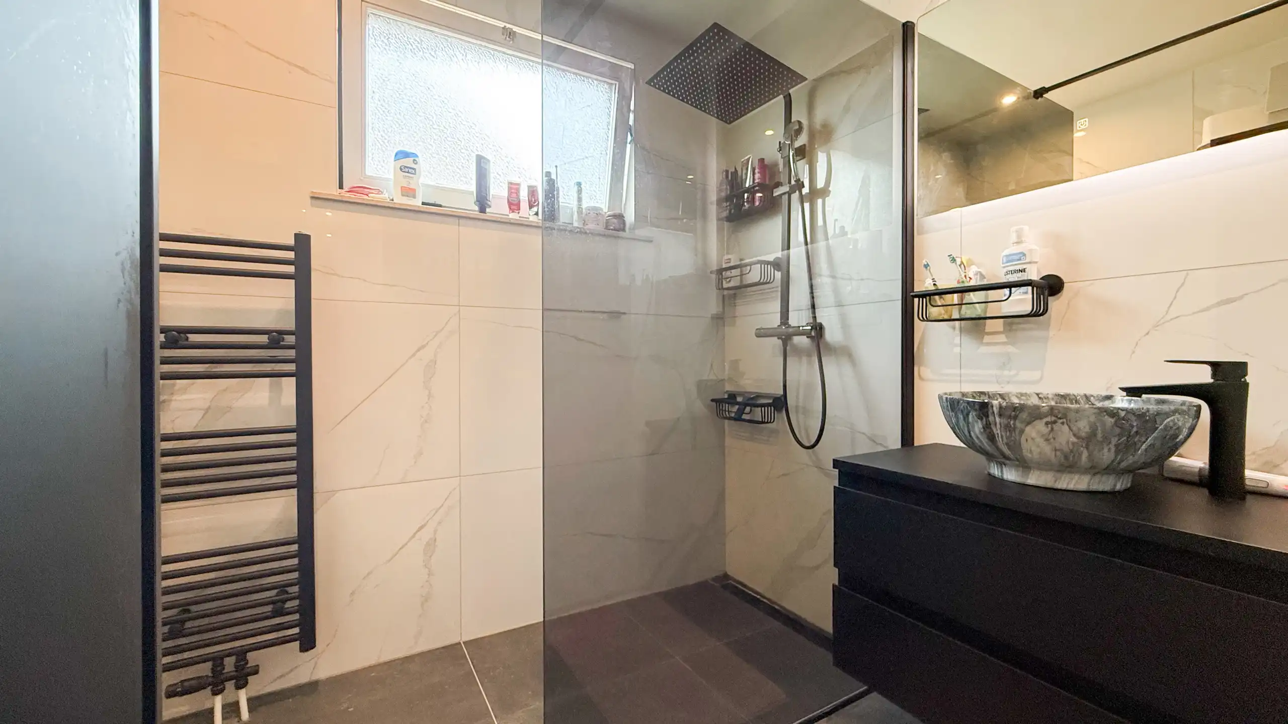 Charmante woning met 3 slpks, grote tuin en ruime zolder! foto 16