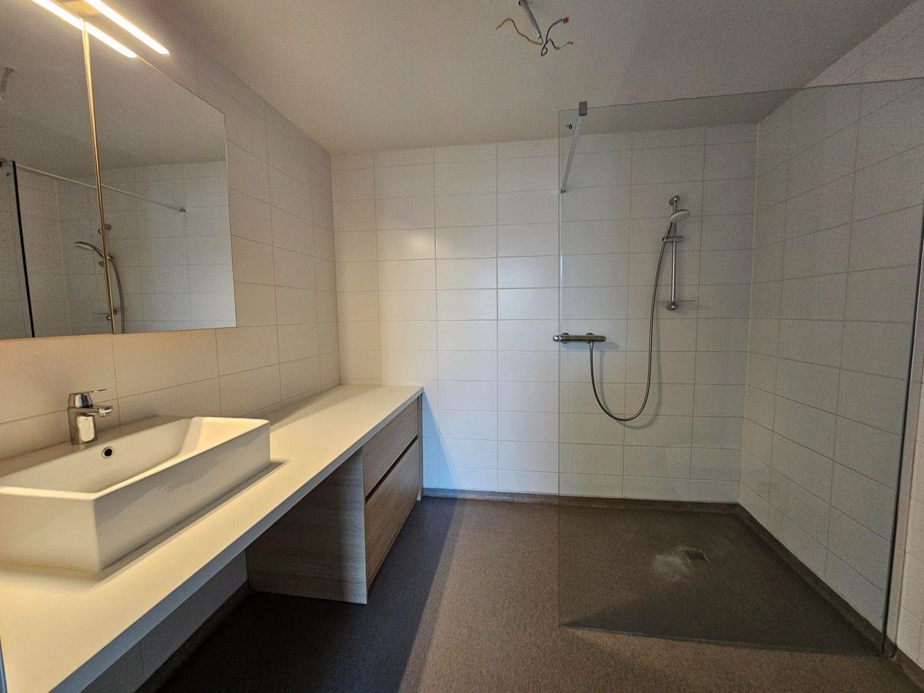 Comfortabel appartement met 2 terrassen, op de bovenste verdieping van residentie De Mispelaer. foto 5